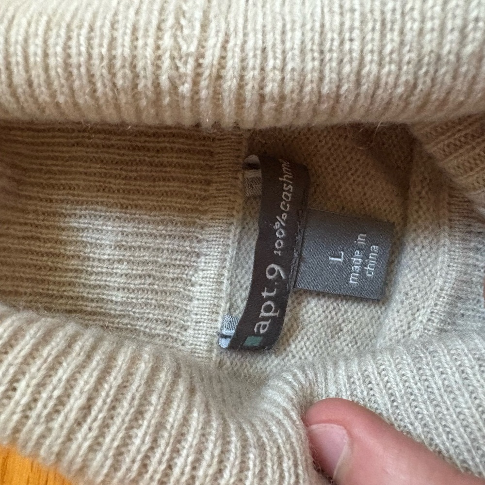 Apt. 9 Women's Beige Turtleneck Sweater